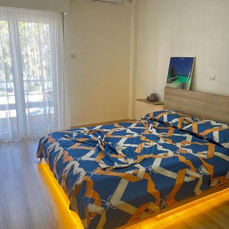 Seaview Room With Share Some Place Αθήνα Εξωτερικό φωτογραφία