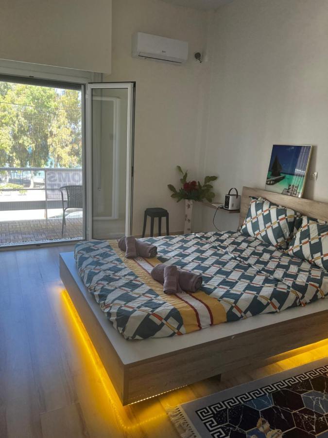 Seaview Room With Share Some Place Αθήνα Εξωτερικό φωτογραφία
