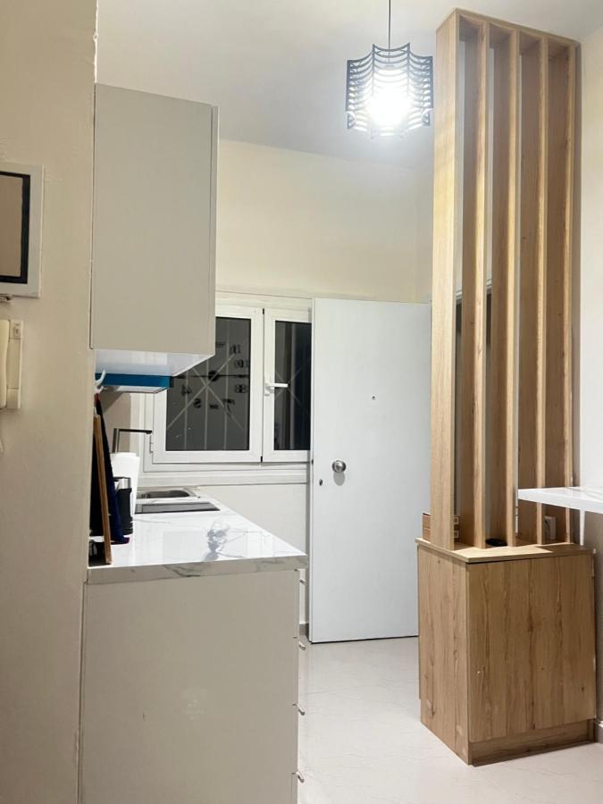 Seaview Room With Share Some Place Αθήνα Εξωτερικό φωτογραφία